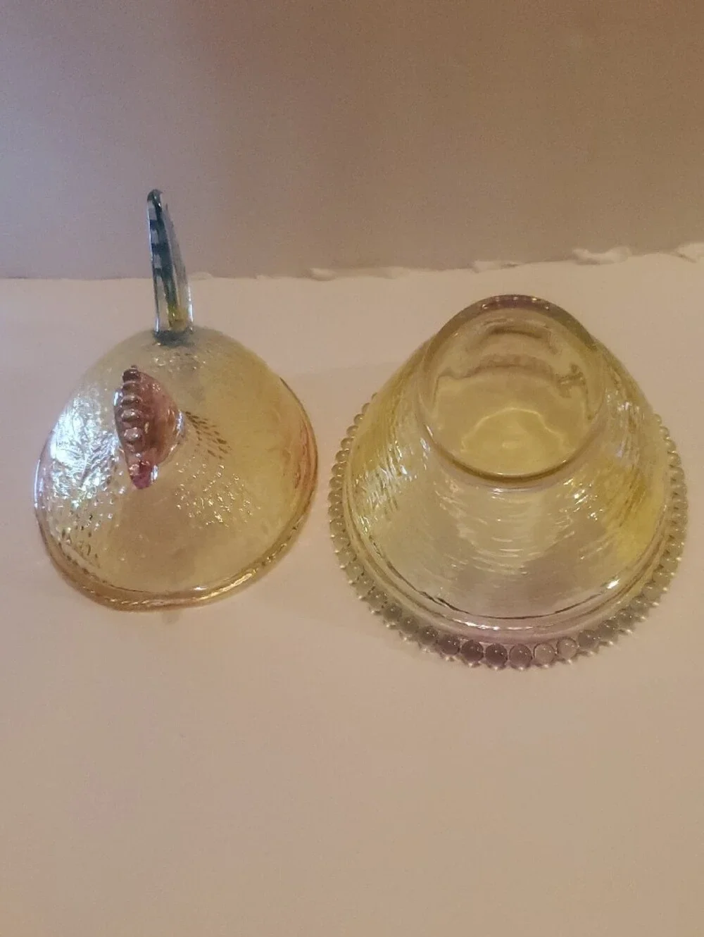 Iridescent Rainbow Glass Hen On Nest Dish (Lg)